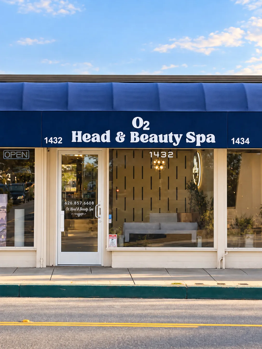 O2 Head & Beauty Spa storefront at 1432 S Baldwin Ave in Arcadia, under a navy awning